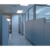 辦公室財(cái)務(wù)室玻璃屏風(fēng)