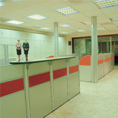 布面鋼板屏風卡位